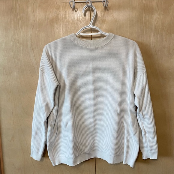 Ribbed white sweater - Picture 1 of 3